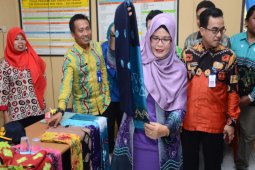 Ketua Dekranasda hadiri penutupan pelatihan kerajinan sasirangan
