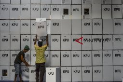 Merangkai kotak suara Pemilu