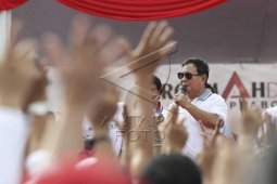 Prabowo Jalan Sehat Bersama Relawan