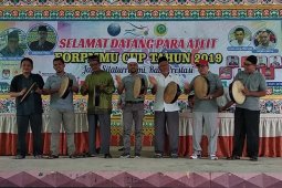 Forpmmu gelar turnamen bulu tangkis