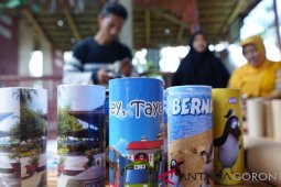 Minat Pasar Terhadap Celengan Gulungan Kertas Meningkat