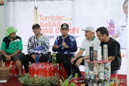 Banjarmasin gelar gerakan seribu tumbler