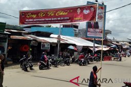 Satpol PP Gunungsitoli tertibkan spanduk kadaluarsa