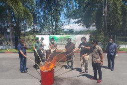 Kejari Malteng musnahkan narkoba dan senpi rakitan