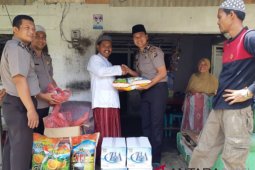 Polsek Puding Besar salurkan sembako korban banjir