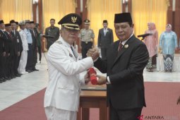 Ahmad Chairansyah inaugurated as regent of HST