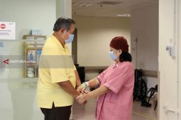 Cinta dan Kesetiaan SBY merawat istrinya jadi semangat baru kader Demokrat di Surabaya