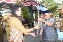 Bupati ajak masyarakat jaga kebersihan lingkungan