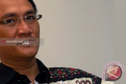 Andi Arief diperbolehkan pulang