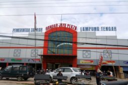 Jokowi blusukan beli mainan cucu di Pasar Bandarjaya