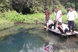 Warga Karangan Hilir Produksi Air Kemasan "Karst" Omset Rp25 Juta/Bulan