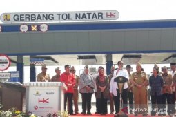 Presiden Jokowi: kenaikan gaji PNS awal April