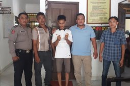 Lima hari,  pelaku penggelapan uang  dibekuk