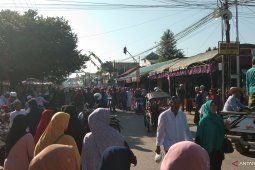Simpang Empat Sekumpul padat jamaah