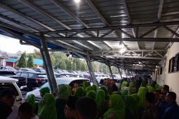 Ma'ruf Amin batal mendarat di Bandara FL Tobing karena cuaca buruk
