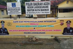 Polres Lhokseumawe pasang spanduk sosialisasi guna bangun zona integritas