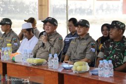 Pemkab Kotabaru Gandeng TNI Bangun Jalan