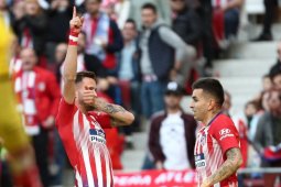 Atletico terus berusaha tekan Barcelona