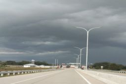 BMKG: Lampung dan mayoritas kota besar diperkirakan hujan berpetir