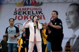 Ribuan Warga Pringsewu Hadiri Deklarasi Pujo