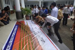 "Nyoblos dengan damai itu keren"
