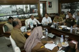 Gubernur minta ketersediaan air bersih di relokasi pengungsi Sinabung harus terjamin