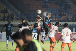 Persib Bandung menang