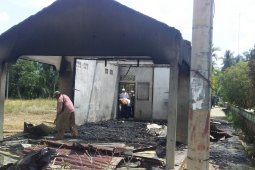 Satu rumah warga di Langkat musnah terbakar