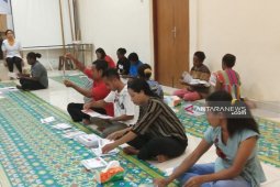 219 lembar surat suara di Wondama rusak