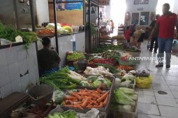 Harga bahan pokok di Kota Madiun stabil