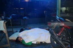 Trauma dengan ledakan bom, warga Sibolga tidur di luar rumah