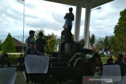 DPRD: penggusuran untuk Trans Seram berdasarkan kesepakatan