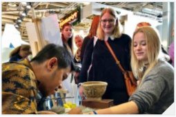 Jadi duta hena Indonesia antarkan Akbar keliling dunia