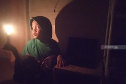 Desa Entabuk butuh penerangan