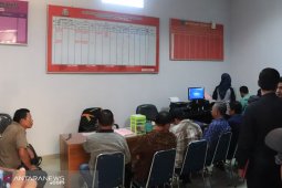 Pelimpahan berkas tujuh tersangka korupsi kembali ditolak