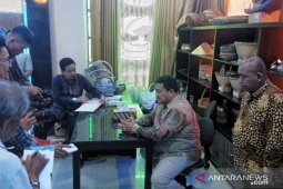 Bupati dan wabup gembira lihat antusias masyarakat hadiri stand Labura di PRSU