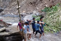 Gempa di Lombok Timur akibat aktivitas sesar lokal sekitar Rinjani