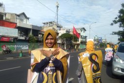 Ratusan kader-simpatisan PKS Surabaya gelar "flashmob" Pemilu 2019