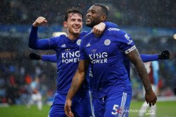 Sepuluh pemain Liecester sukses permalukan Burnley di Kandang