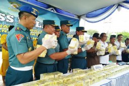 Lanal Lhokseumawe gagalkan penyeludupan 50 Kg sabu dari Thailand