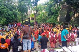 Siswa SD se-Kota Denpasar ikuti lomba "Nuduk" Sampah Plastik