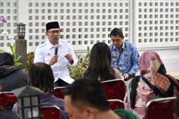 Wagub Uu absen tiga kali di persidangan, ini tanggapan Ridwan Kamil