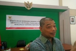 Romo Benny: Umat Katolik tak terprovokasi teror bom di Katedral Makassar