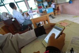 Pelaksanaan UASBN Menggunakan Smartphone