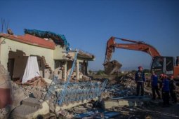 Turki penjarakan kontraktor bangunan runtuh akibat gempa bumi
