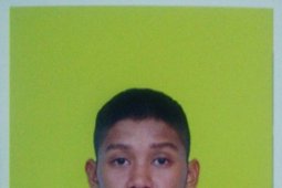 Bharada (Anumerta)  Aldy sebelum daftar Polri bekerja buruh pelabuhan