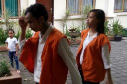 Dua terdakwa kepemilikan 1.181 butir ekstasi dituntut 14 tahun