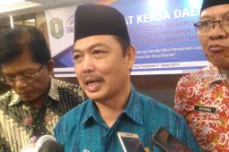 Ria Norsan minta Bupati Mempawah amankan dua mega proyek nasional