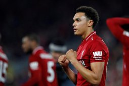 Trent Arnold Keluar Dari Timnas Inggris Karena Cedera