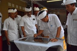 Wali Kota hadiri "Pemlaspasan" Padmasari dan Kantor Kesiman Kertalangu